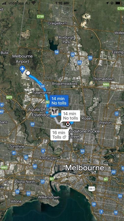 A Single Room Near The Railway Station Ville de Ville de Melbourne Extérieur photo
